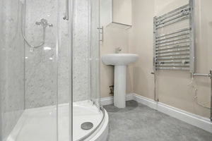 Bathroom - click for photo gallery